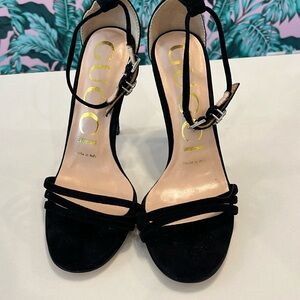 GUCCI ISLE BLACK SUEDE STRAPPY CRYSTAL HEEL SZ 39 8 8.5 9